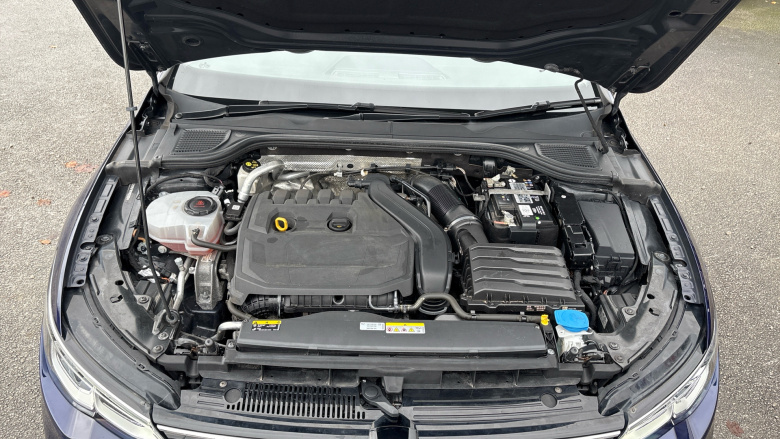 Volkswagen Golf 1.5 TSI 150 Life 5dr Petrol Hatchback